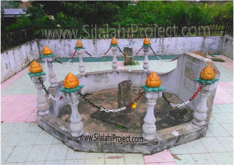 Batu Sigadap 768x542