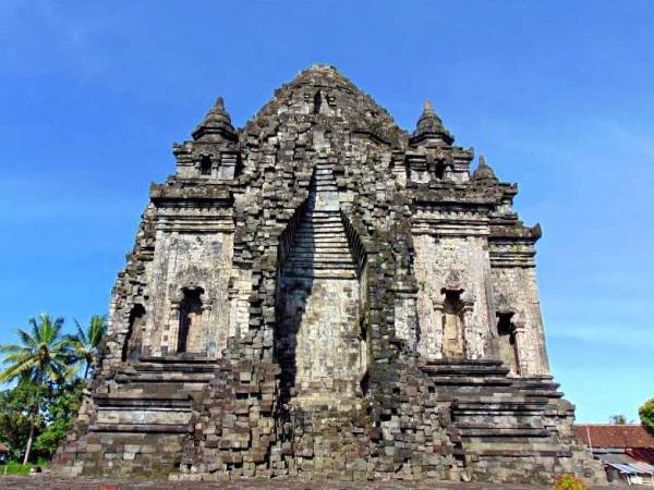 Candi Kalasan 600x450 1