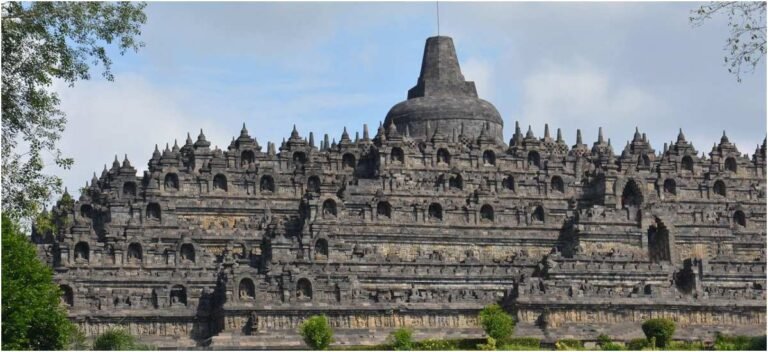 Preview Candi Borobudur 768x352