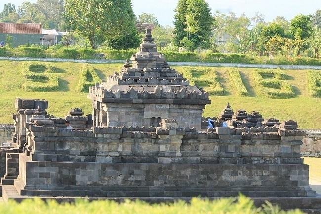 foto candi sambisari