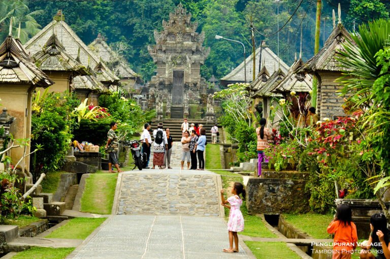 6228488128 be53813f3e b 768x510