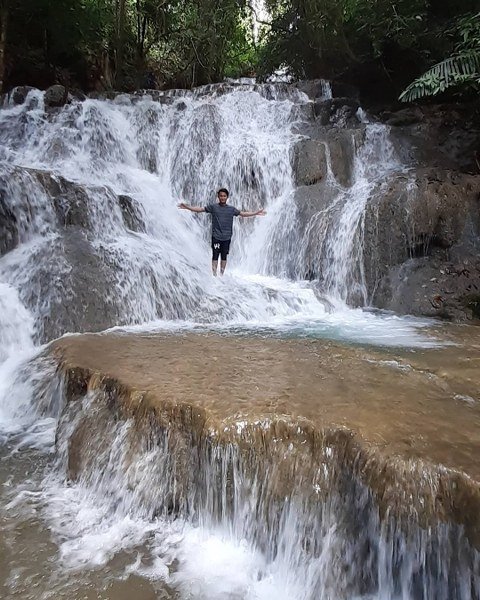 Air Terjun Pelaruga 480x600