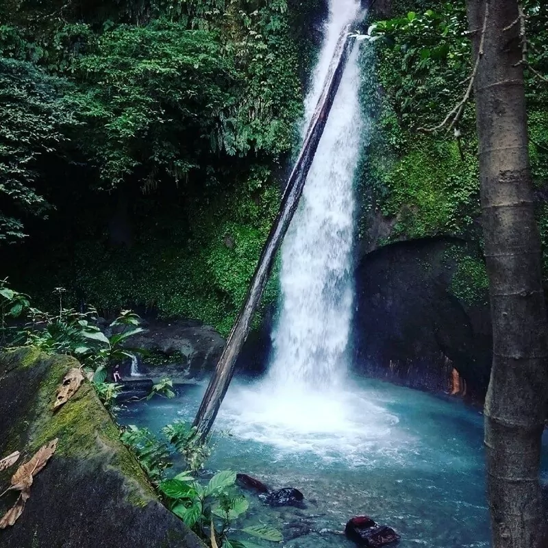 Air Terjun Tongkat