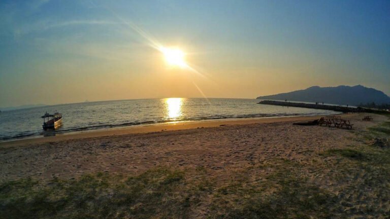 pantai bosur 768x432 1