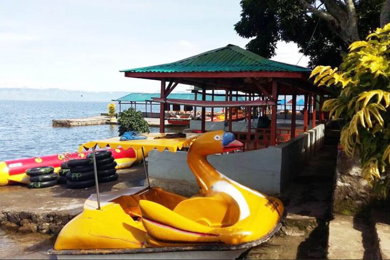 pantai paris tigaras 768x512