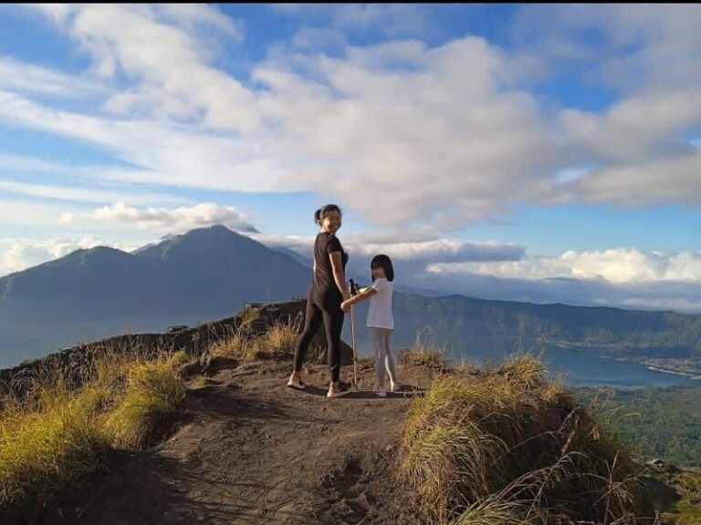 Basecamp gunung batur 768x576