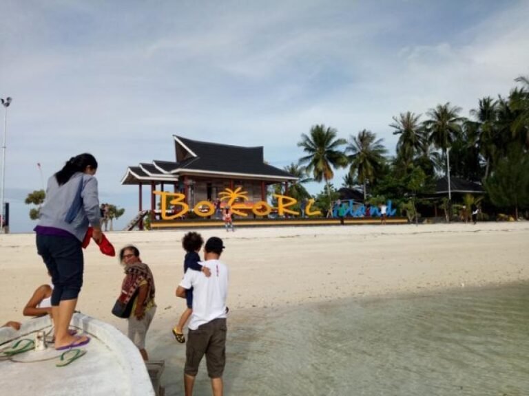 FILEminimizer Pariwisata Sulawesi Tengara 768x576