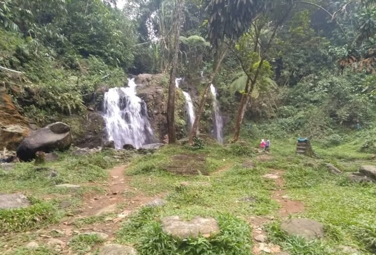 Landscape Curug Cihurang 768x522