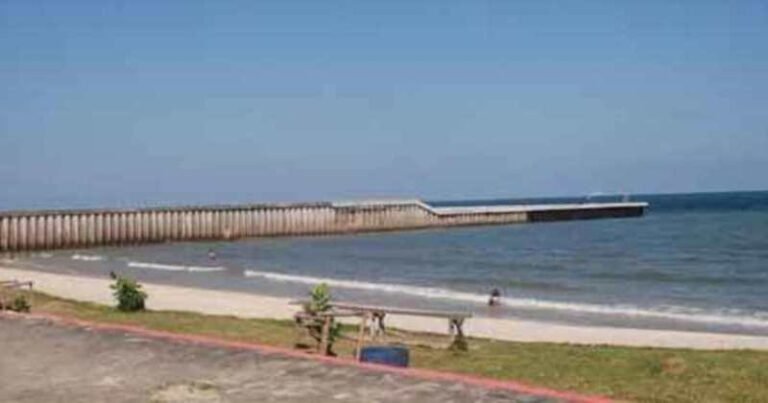 Pantai Monpera Balikpapan 768x403