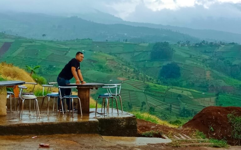 Pemandang Caringin Tilu Toto Rosso 768x480