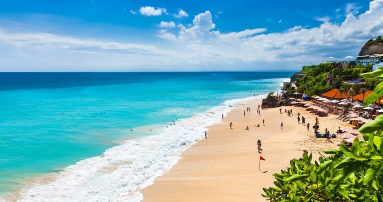 dreamland beach20191021101400 768x405