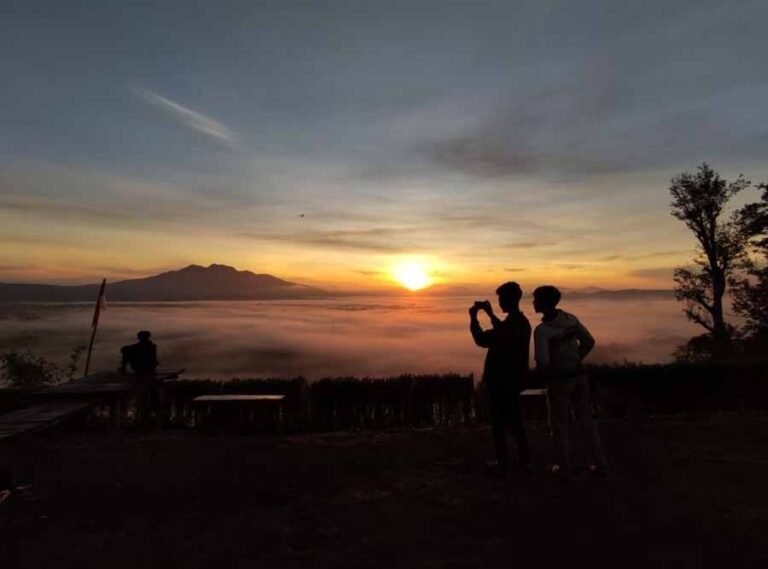 Foto Gambar Sunrise Point Limau Kunci Liwa Lampung Barat Eka Fendiaspara 2 768x569