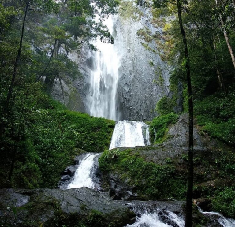 Wisata Air Terjun Dolo5 768x742