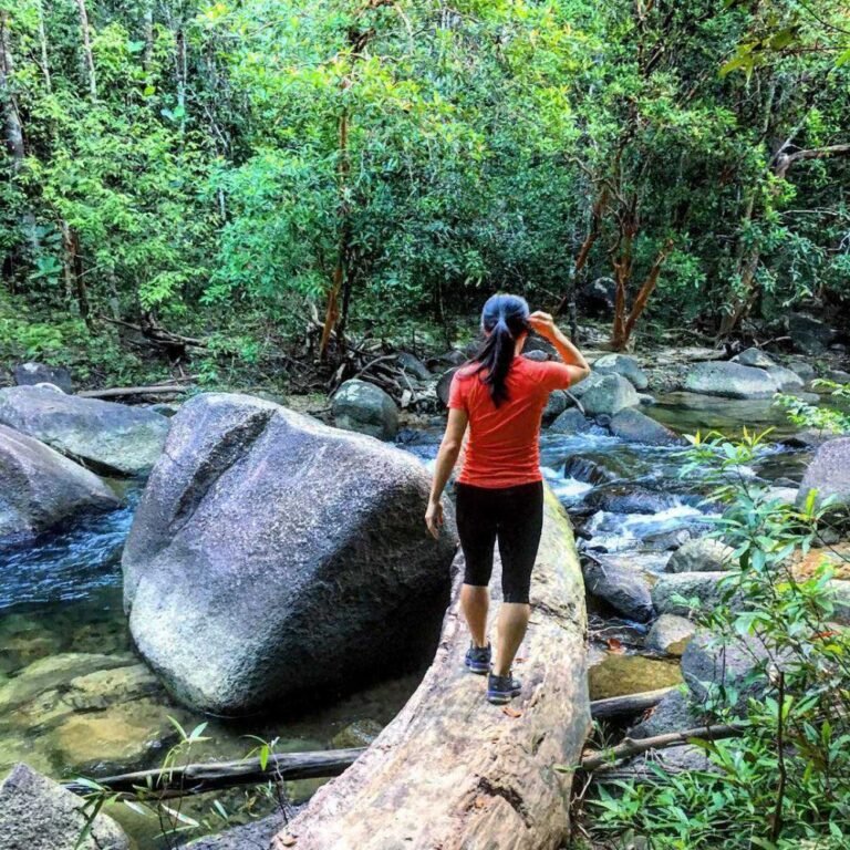 Wisata Batu Mentas Belitung1 768x768