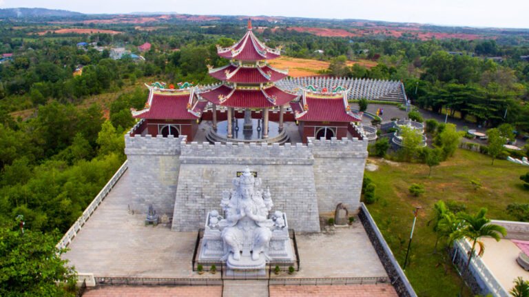 Instagenic Yuk Kunjungi Vihara Ksitigarbha Bodhisattva di Tanjung Pinang 768x431
