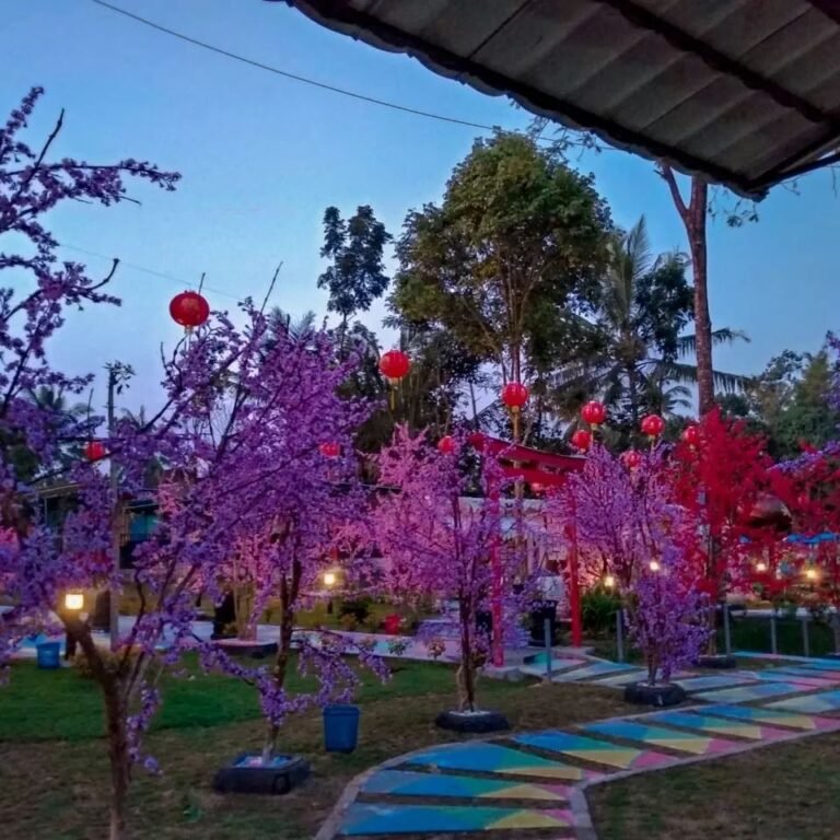 Wisata Istana Sakura Blitar2 768x768 1