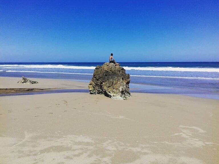 Pantai Wonogoro Malang1 768x576