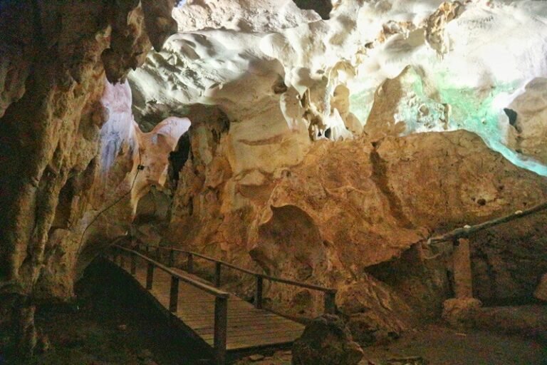 Menjelajah Goa 768x512