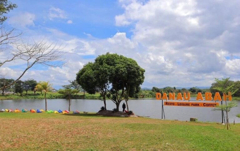 Wisata Danau Abah Cisauk2 768x486