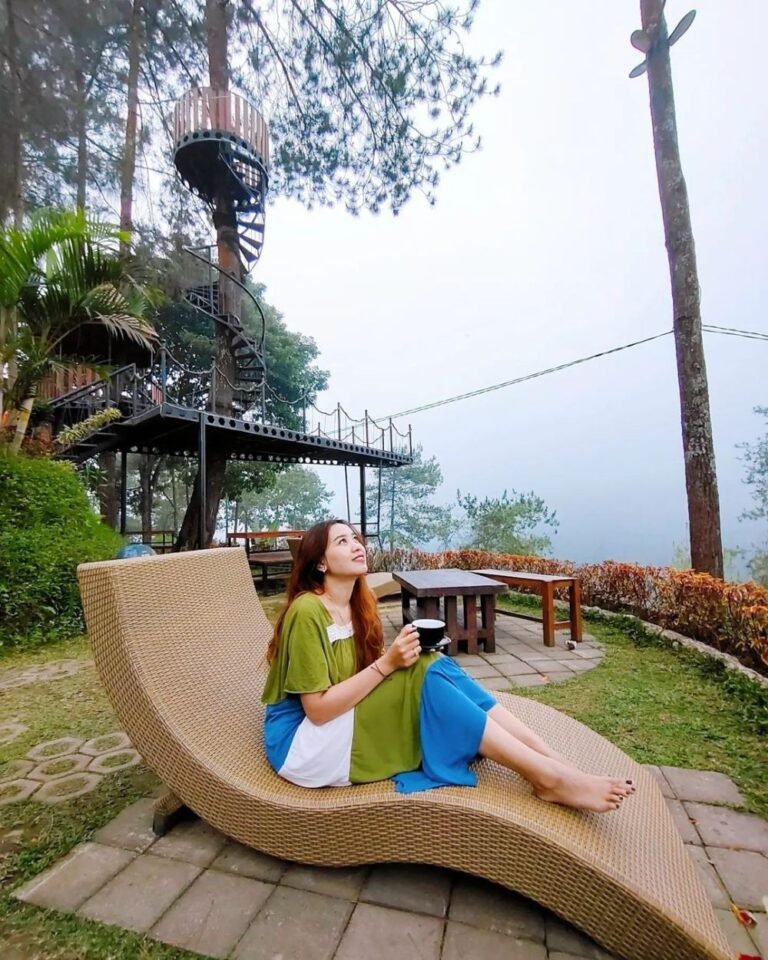 Wisata Gunung Sari Sunset3 768x960