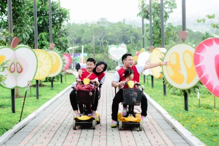 Batu Love Garden Malang6 768x511