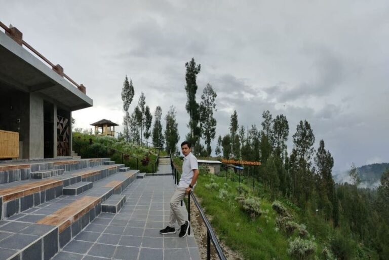 Desa Wisata Edelweiss Wonokitri2 768x513