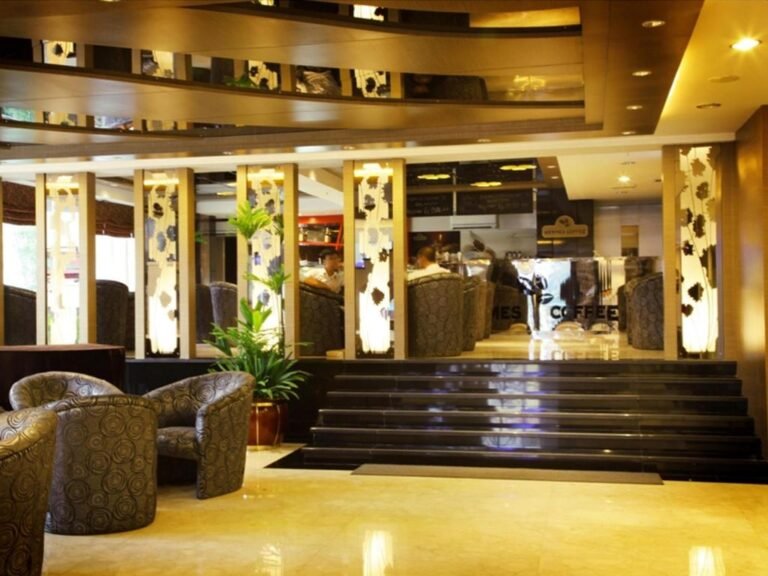 Hermes Palace Hotel Medan7 768x576