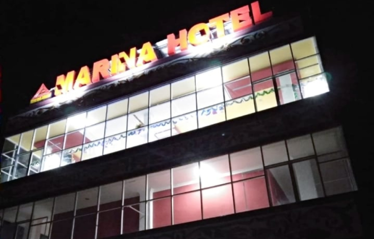 Marina Hotel Samosir3