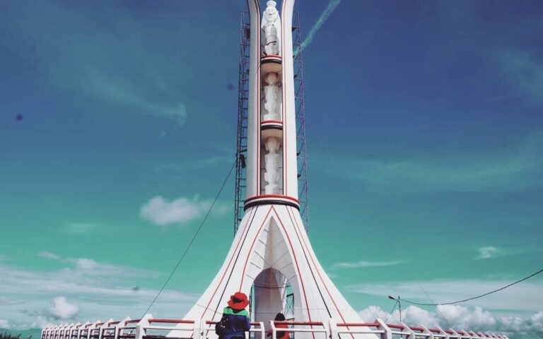 Tugu Aritonang 768x480