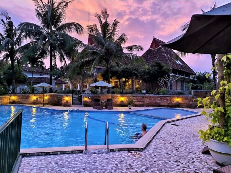 pool area at dusk 768x576