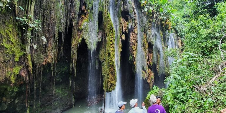 Air Terjun Purba Tirai Bidadari1 768x386