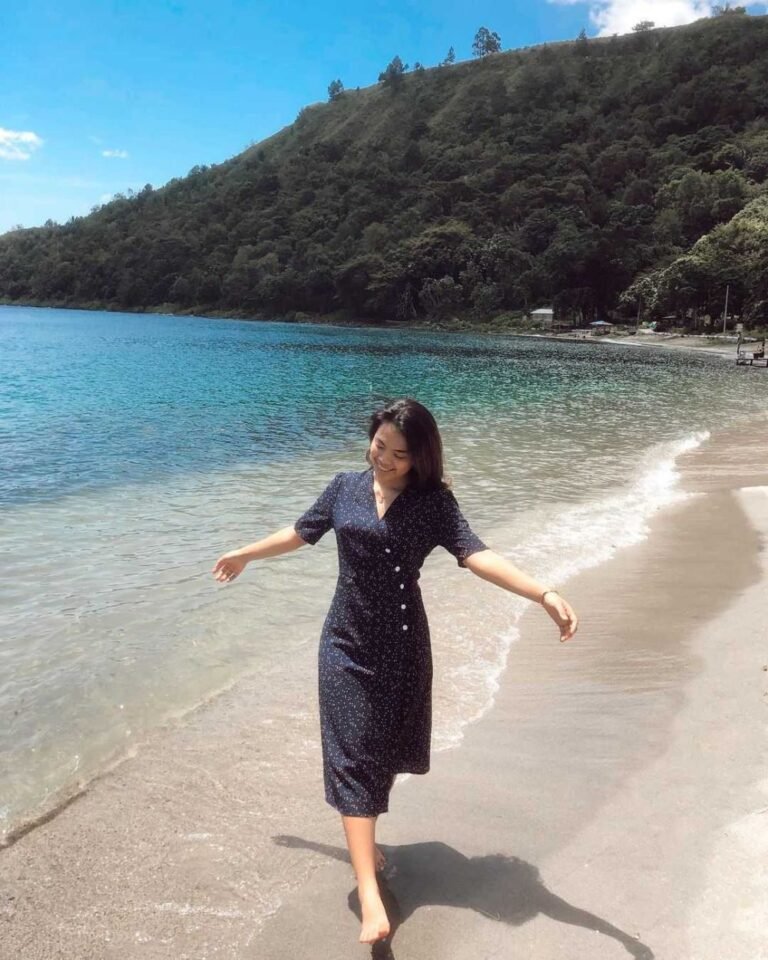 Danau Toba Lintong Nihuta Kec. Tampahan Toba Sumatera Utara 223122 768x960