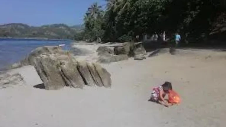 Pantai Sibolazi2 768x432