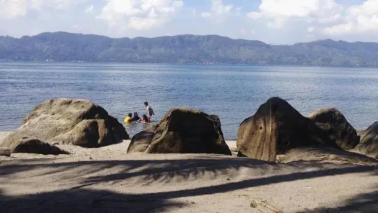 Pantai Sibolazi6 768x432