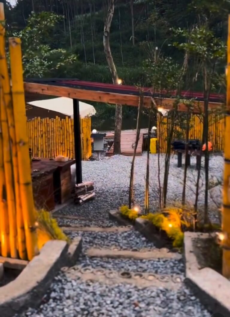 bantaran riverside camp5 768x1057