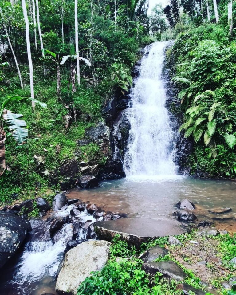 curug pitu banjarnegara6 768x960