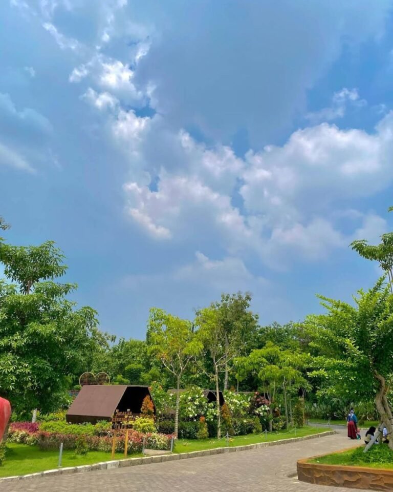 jati sewu gresik5 768x960