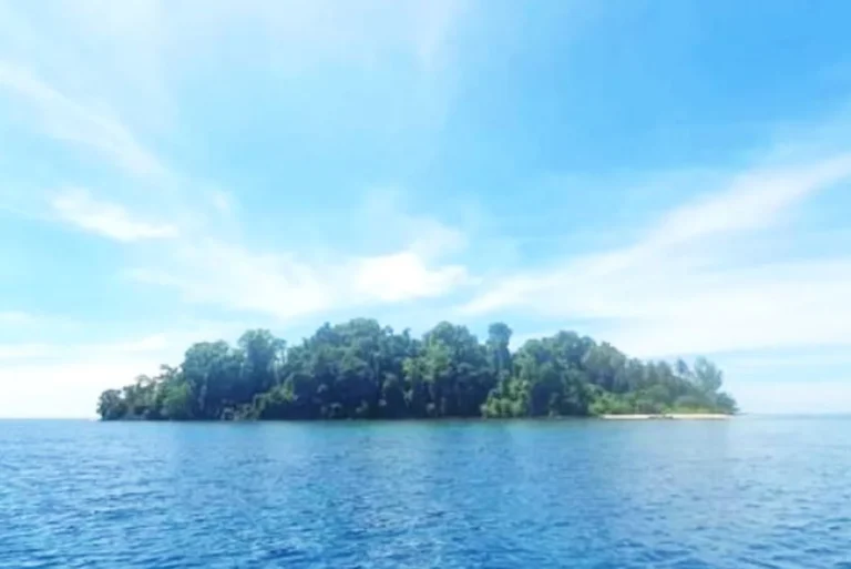 pulau pondang bolsel 768x513