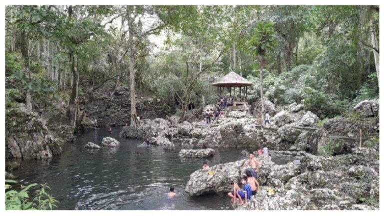 surga tersembunyi di tana toraja 768x432
