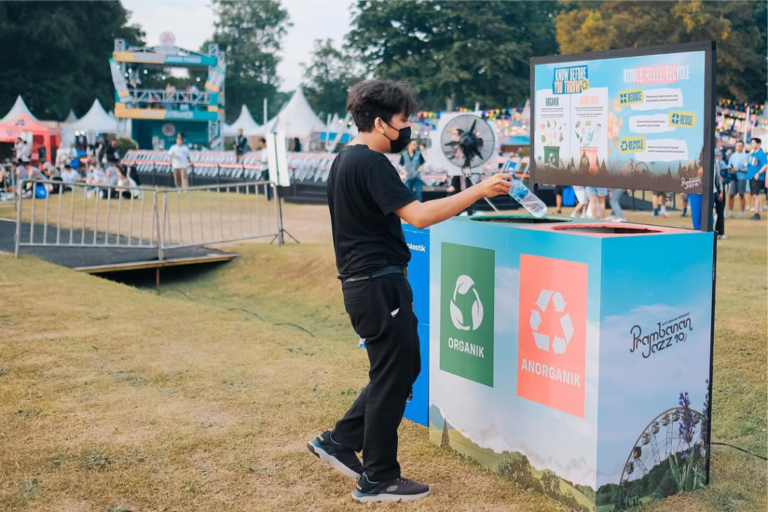 sus program 1024x683 1 768x512