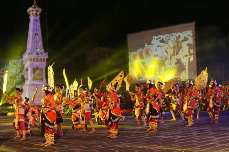 wayang jogja night carnival wjnc 2024 parade spektakuler sambut hut ke 268 yogyakarta 768x512