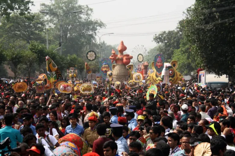 bangladeshi people participate parade to celebrate first day bangla new year pahela baisshakh dhaka 291044403 768x512