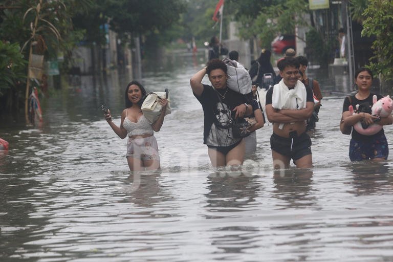 Siklon 93S picu banjir di Bali, 1 WNA tewas, 191 KK & 150 wisatawan terdampak